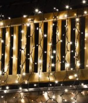 MEGA GROOT LICHTGORDIJN 2 meter breed en 6 meter lang met 2000 LED's OP = OP