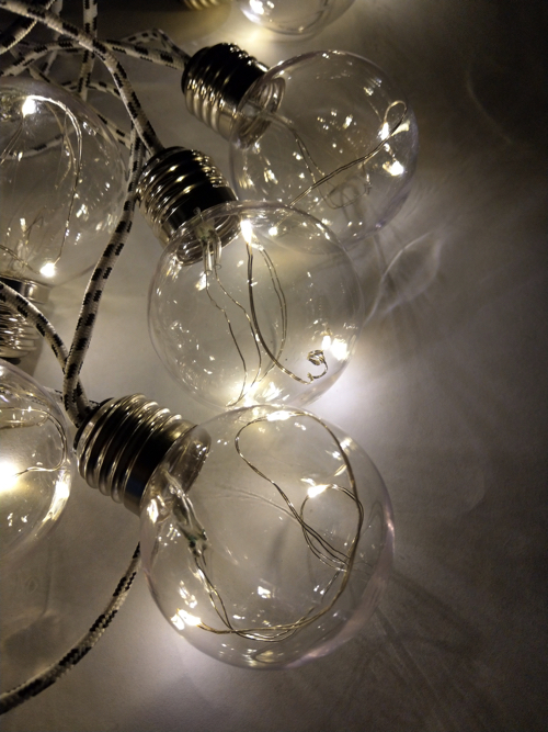 10 LED Gloeilampen kerstverlichting warm wit - 3,5 m op batterij