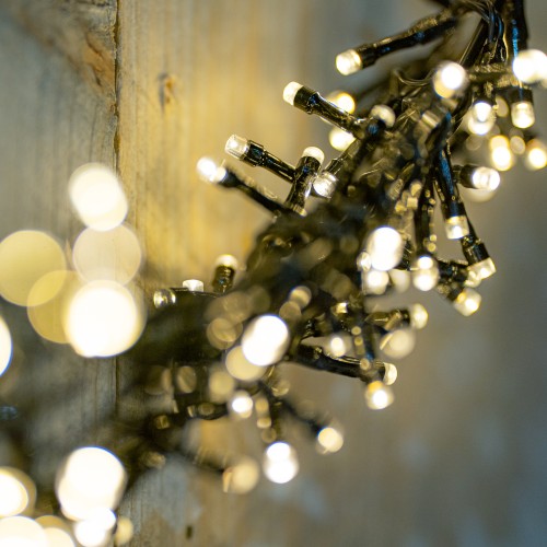 Verlichte kerstkrans ring 68 cm met 600 led lampjes warm wit - maat L