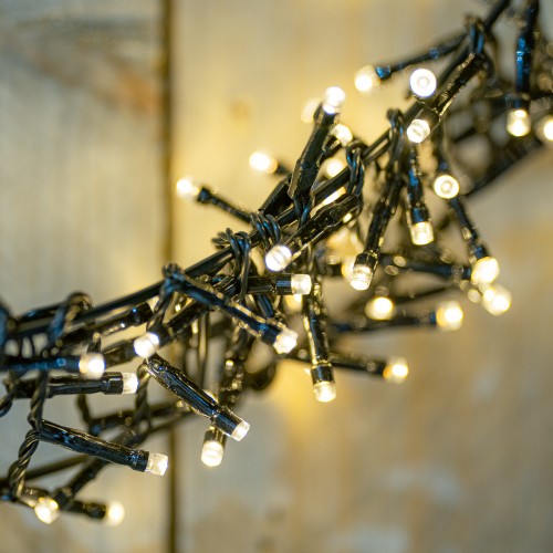 Verlichte kerstkrans ring 68 cm met 600 led lampjes warm wit - maat L